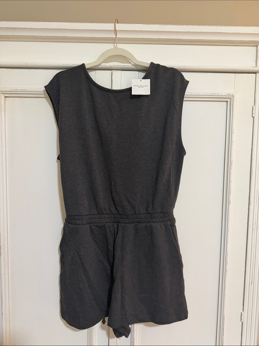 NWT American Eagle Charcoal Gray Sleeveless Romper with open back size med